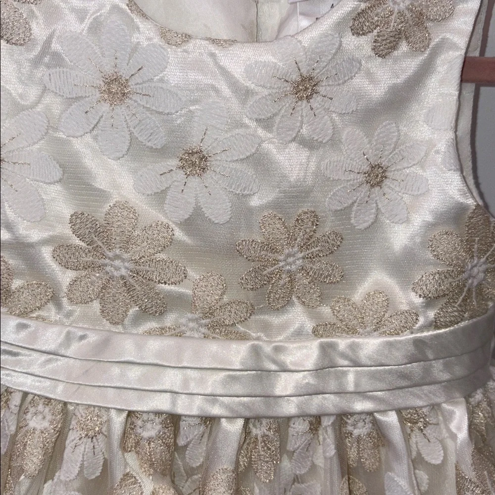 Nanette Kids Ivory and Gold Floral Kids Dress-size 4t - Picture 2 of 8